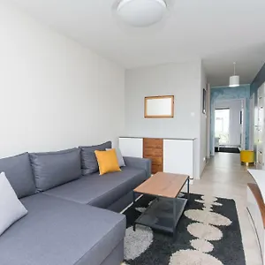 Center - Aura By Apartmore Apartament